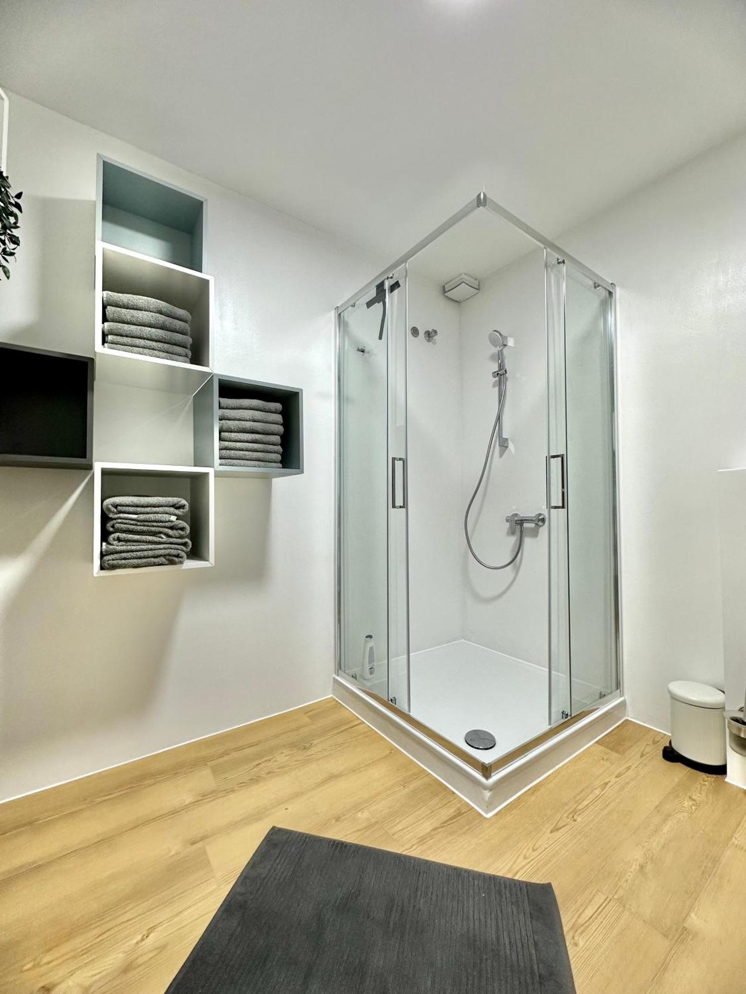 City-Apartment Mit Dachterrasse & Massagesessel In Der Fussgaengerzone K4 Oldenburg Zewnętrze zdjęcie