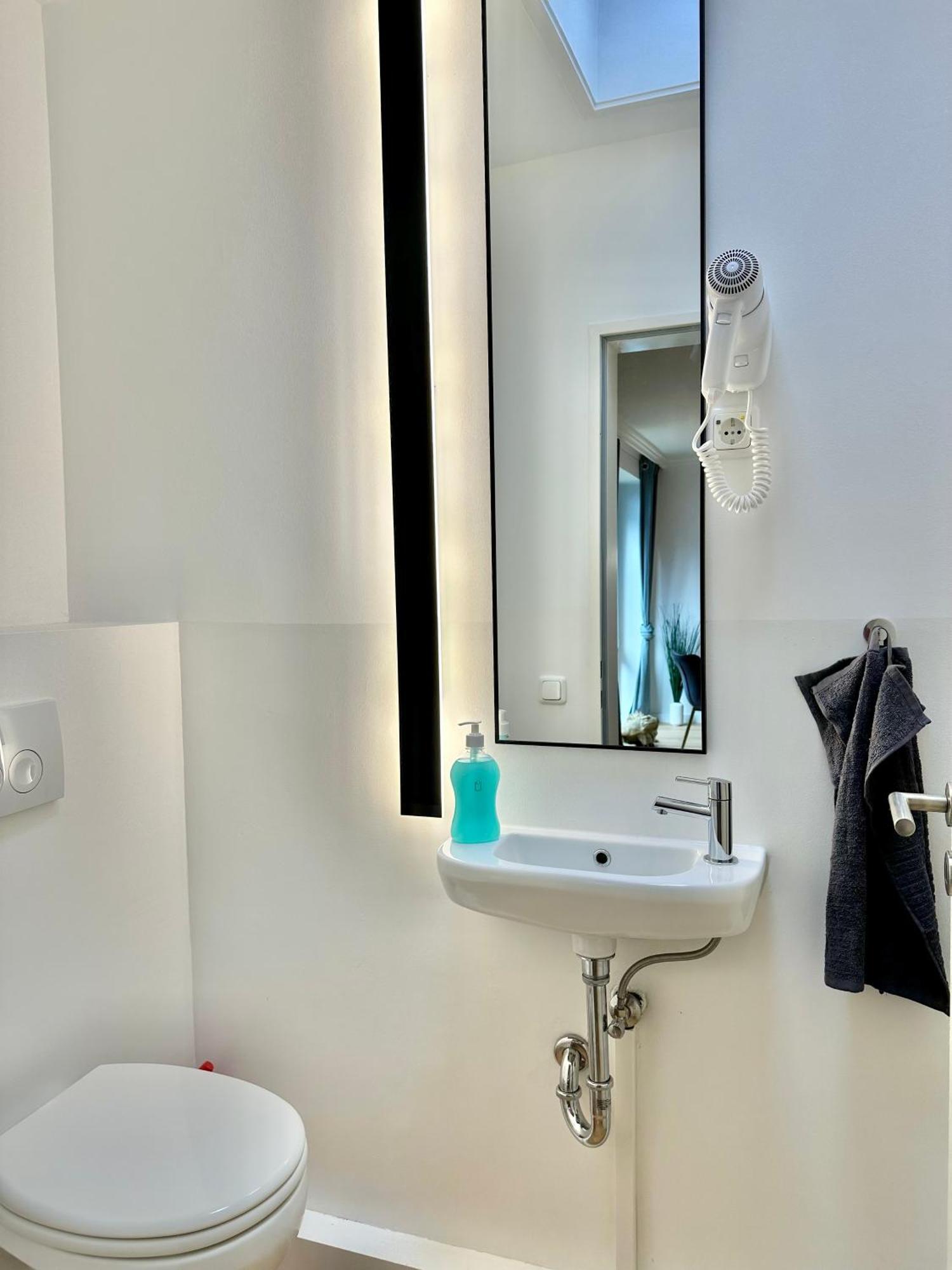 City-Apartment Mit Dachterrasse & Massagesessel In Der Fussgaengerzone K4 Oldenburg Zewnętrze zdjęcie